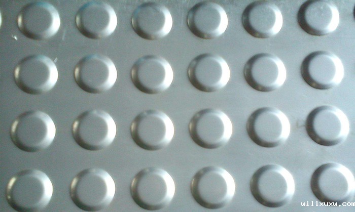 起鼓冲孔网