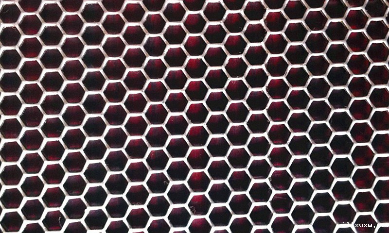 白钢冲孔板